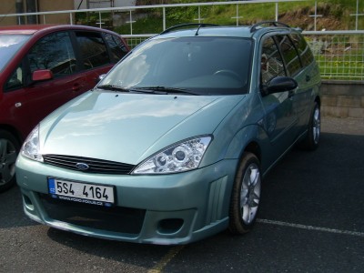 SL272575.JPG