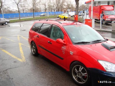 Ford_Focus_1_4i_3.jpg