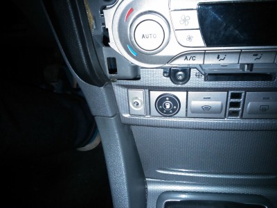 Osazena LED vc. vylepene samolepkyJLM (moc nechce drzet) .