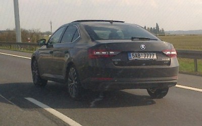rz_5AB7777.jpg