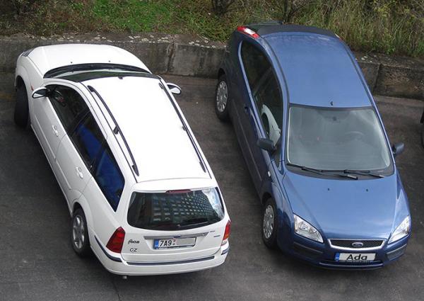 Tak toto je čtvrtý z pěti FoFo od nás z domu,vedle mého modráska .Ještě chybí FoFo II silver combi. Smile