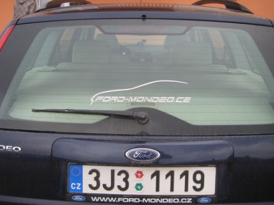 zadní sklo (se siluetkou).JPG