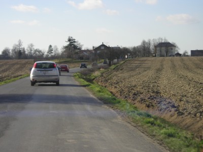 a tady je nas happy-gilmore... co nam ujel hned zezacatku..opustene kacatko jedno..  :D