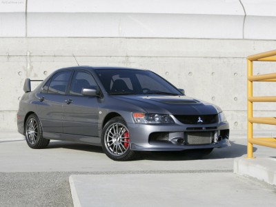Mitsubishi-Lancer_Evolution_IX_SE_2006_1280x960_wallpaper_02.jpg